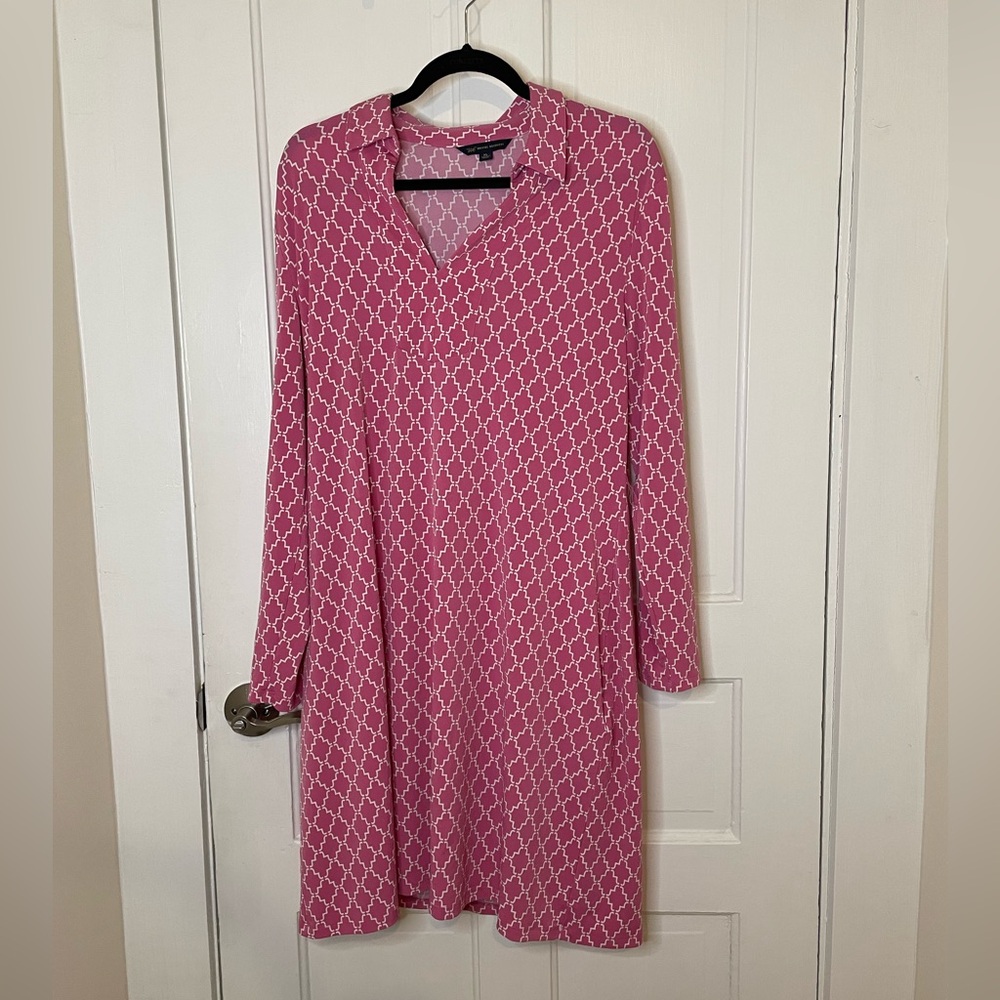 346 Brooks BrothersPink and White Quatrefoil Print Slinky Long Sleeve Dress